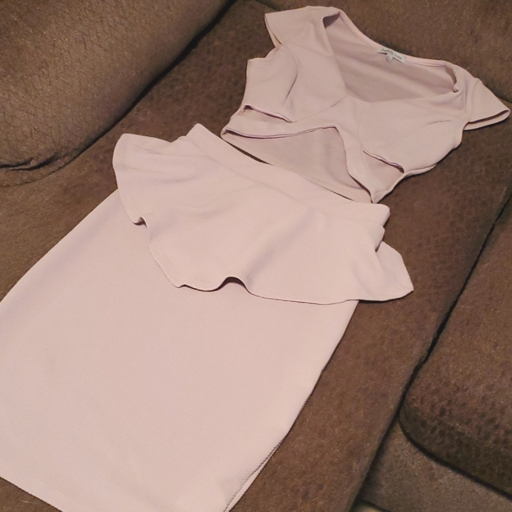 XS Crop top + S Skirt set